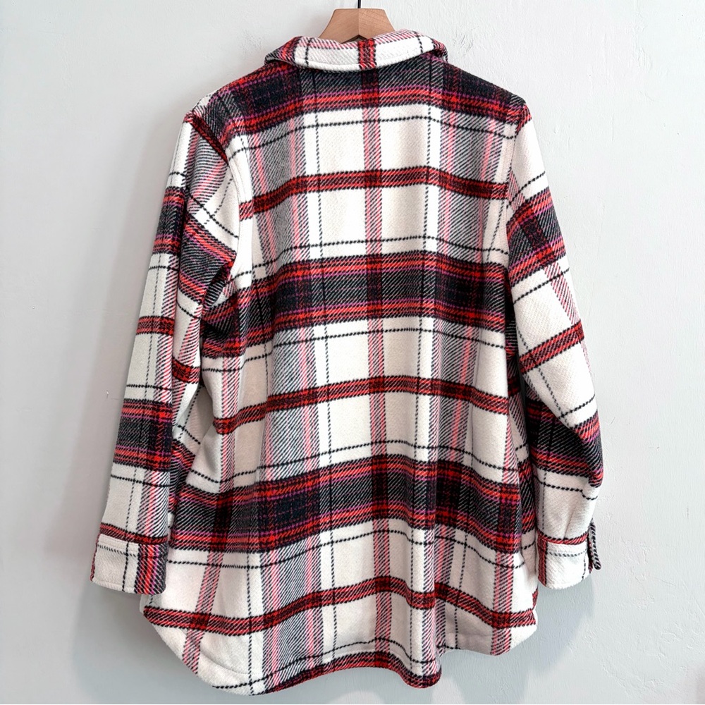 Universal Thread Plaid Button Down Shacket Jacket - image 11